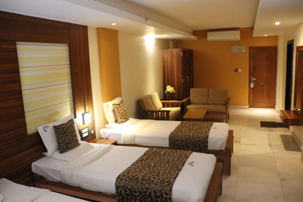 Hotel Madhuvan Serai Manipal Exteriör bild